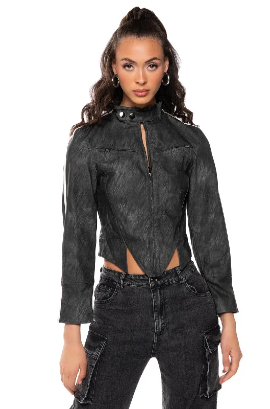 DYNASTY DISTRESSED PU RACING MOTO